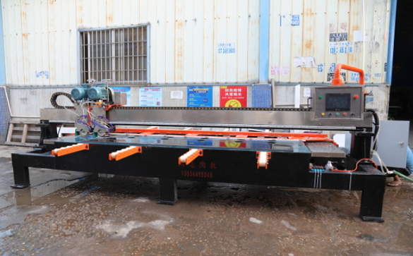 3200型巖板數(shù)控雙刀橋切機