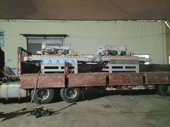 2400型數(shù)控三刀切割機