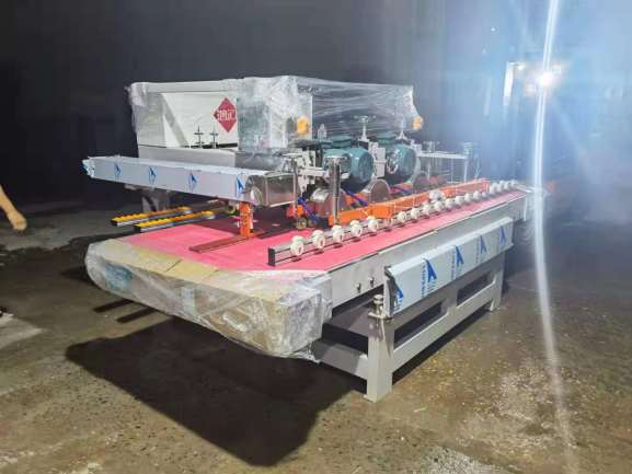 2400型數(shù)控三刀切割機